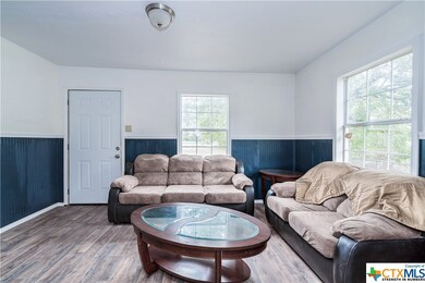 206 E Reagan Ave, Copperas Cove, TX 76522 - photo 4