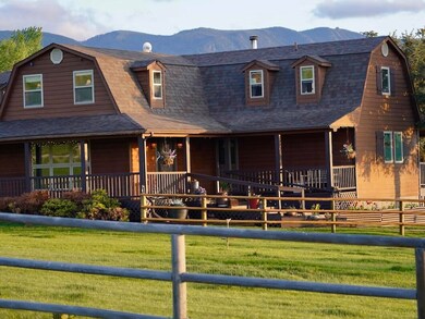 Cowboy Cosmopolitan Home