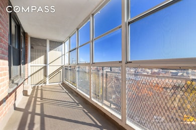 Roosevelt Terrace unit 8M, Jackson Heights, NY 11372 - photo 2