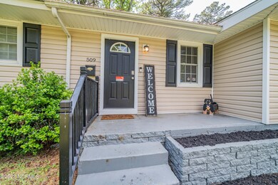 509 Oak Ln, Jacksonville, NC 28540 - photo 6