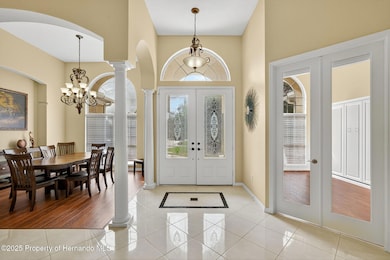 25-web-or-mls-032_SNY08907