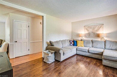 826 Holly Dr, Asheboro, NC 27205 - photo 2