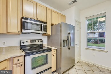 42446 Mayflower Terrace unit 103, Ashburn, VA 20148 - photo 3