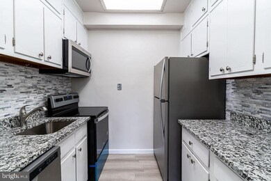 310 Ridgemede Rd unit 405, Baltimore, MD 21210 - photo 5