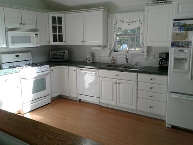 42 Cottonwood St, Yarmouth Port, MA 02675 - photo 7