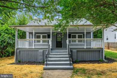 18508 Corby St, Triangle, VA 22172 - photo 4
