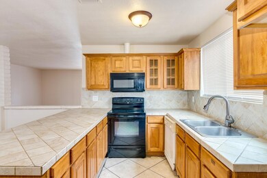 2912 N 54th Ln, Phoenix, AZ 85031 - photo 7