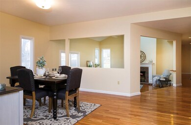 52 Wapping Dr, Bristol, RI 02809 - photo 4
