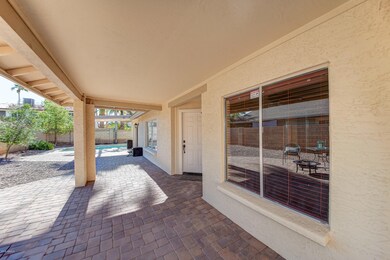 106-SidePorch