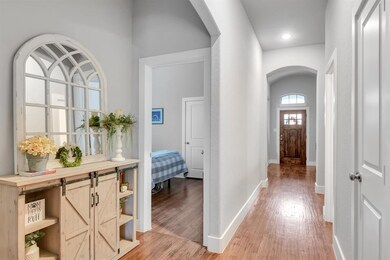 2520 Sanders Ct, Bedford, TX 76021 - photo 3