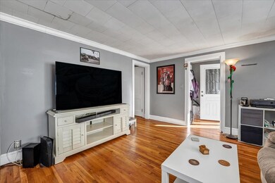 20 Charles St, Woburn, MA 01801 - photo 7