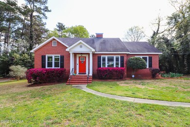 515 Pinecrest Rd - Front 2
