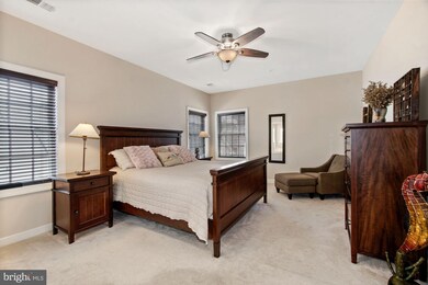 23051 Winged Elm Dr, Clarksburg, MD 20871 - photo 7