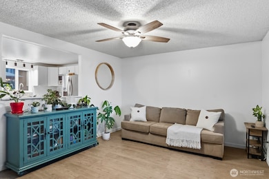 453 SW View Dr, Port Orchard, WA 98367 - photo 4