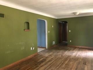 1521 9th Ave SW, Cedar Rapids, IA 52404 - photo 4