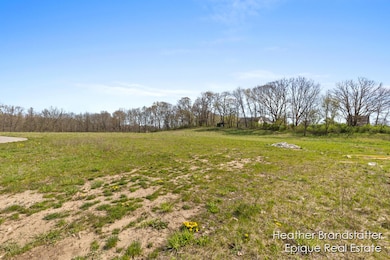 5000 Hickory Pointe Woods SE, Ada, MI 49301 - photo 2