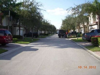 1233 Rosegate Blvd, Riviera Beach, FL 33404 - photo 2