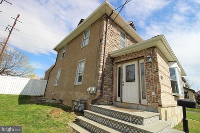 80 N Ridgeway Ave, Glenolden, PA 19036 - photo 2