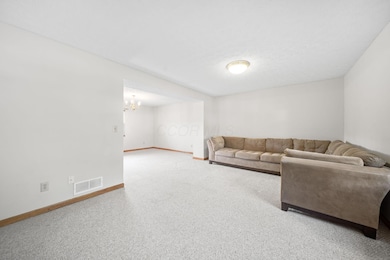 28-web-or-mls-A7402244