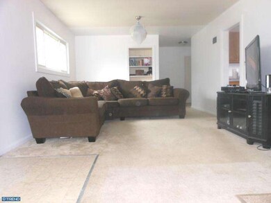 728 Ellen Dr, Bear, DE 19701 - photo 3