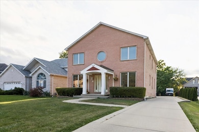 238 N Hillcrest Ave, Addison, IL 60101 - photo 2