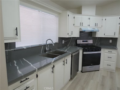 601 N Kirby St unit 499, Hemet, CA 92545 - photo 4