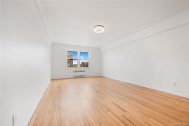 72-10 112th St unit 5H, Forest Hills, NY 11375 - photo 6