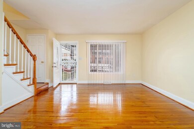503 Queensgate Rd, Baltimore, MD 21229 - photo 3