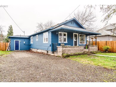 48 N 4th St, Creswell, OR 97426 - photo 2