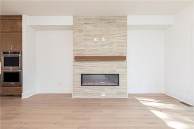 2248 Crestview Dr NE unit 33, Brookhaven, GA 30319 - photo 2