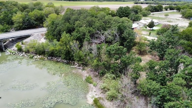 9950 Fm 471 S, La Coste, TX 78039 - photo 3