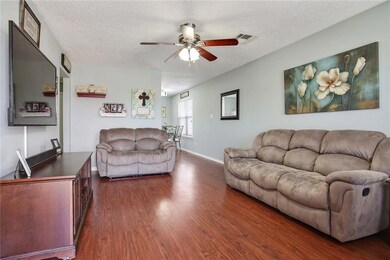 2732 Bayou Des Cannes Dr, Marrero, LA 70072 - photo 3