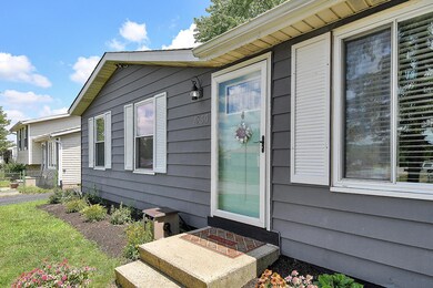 1760 Hollow Run Dr, Columbus, OH 43223 - photo 4