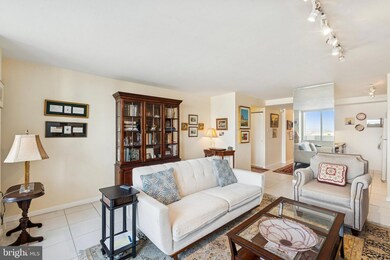 Hopkinson House unit 2308, Philadelphia, PA 19106 - photo 2