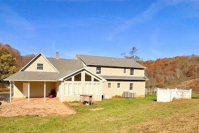 2256 Whitley Branch Rd, North Tazewell, VA 24630 - photo 4