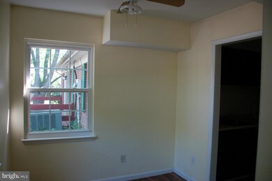 9716 Hagel Cir unit 43/E, Lorton, VA 22079 - photo 4