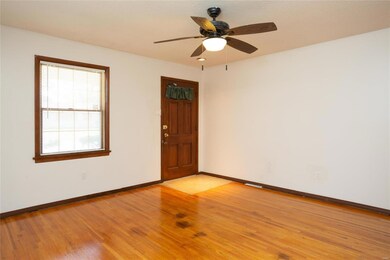 Entryway 8849