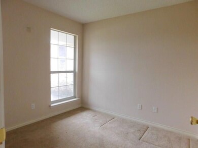 2725 Bayou Des Cannes Dr, Marrero, LA 70072 - photo 4