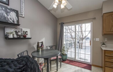 4041 Jill Dr, Waterloo, IA 50701 - photo 7