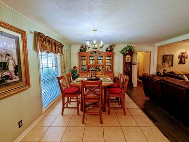 2027 Cypress St, Gainesville, TX 76240 - photo 6