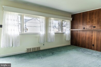 158 Thomas Ave, Maple Shade, NJ 08052 - photo 5