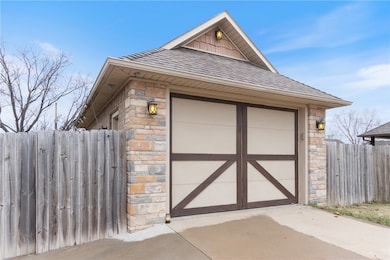 2020 Sandpiper Ave, Lowell, AR 72745 - photo 2