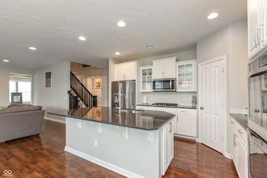 2473 Commons Ct, Avon, IN 46123 - photo 7