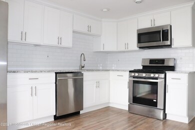 10 Beachway Ave unit 2, Keansburg, NJ 07734 - photo 4