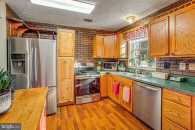 7204 Stone Crossing Dr, Fredericksburg, VA 22407 - photo 7