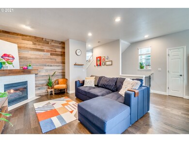 20407 Hoodview Ave, West Linn, OR 97068 - photo 5