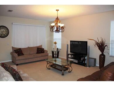 9746 Jasmine Brook Cir, Land O Lakes, FL 34638 - photo 5