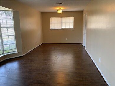 2713 Mustang Rd, Alvin, TX 77511 - photo 6