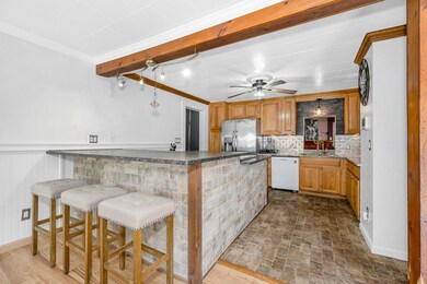 64 Wilmot St, Manchester, NH 03103 - photo 7