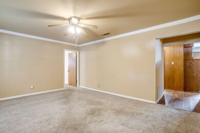 313 Texoma Dr, Whitesboro, TX 76273 - photo 7